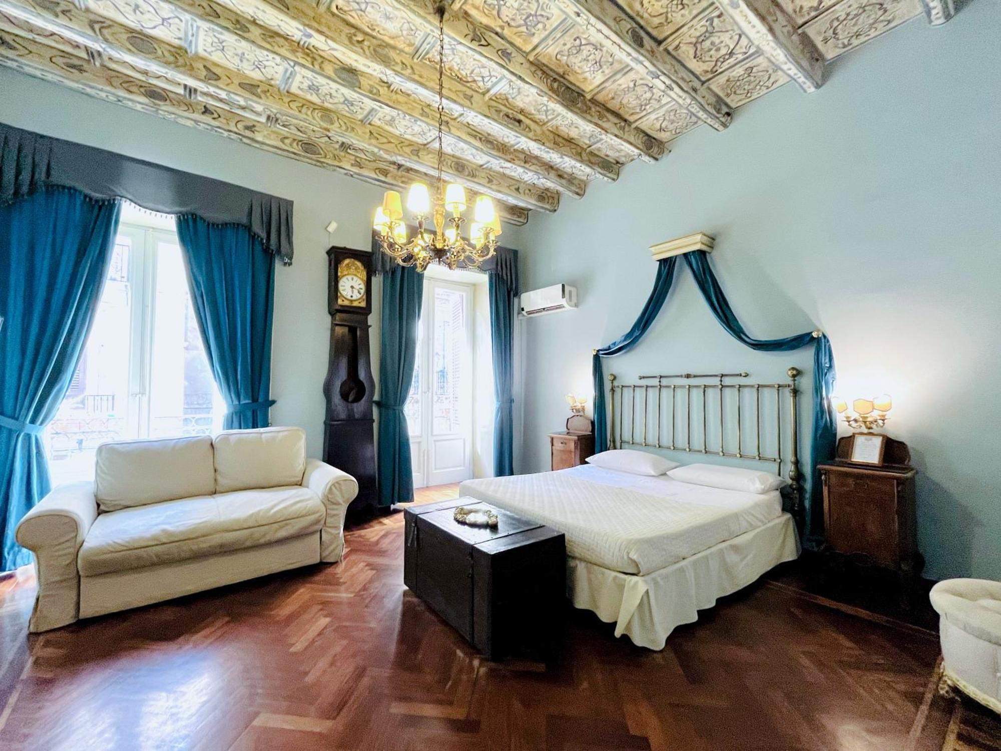 Antica Palermo R&B Bed and Breakfast Exteriör bild